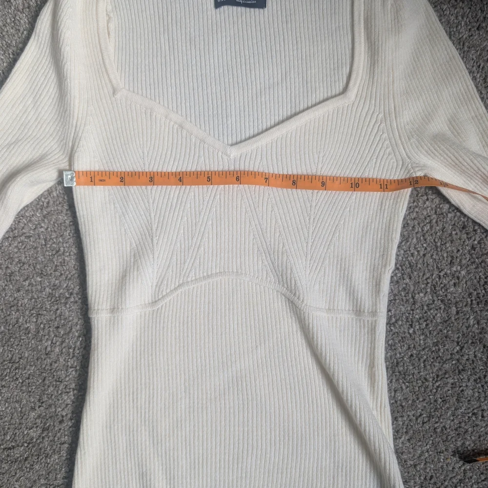 NWT GAP Cream Ribbed Knit Blouse - Picture 5 of 5
